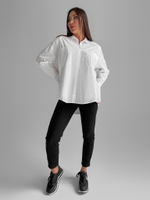 Рубашка FNS 6816 однотонная удлиненная с длинным рукавом и карманами впреди