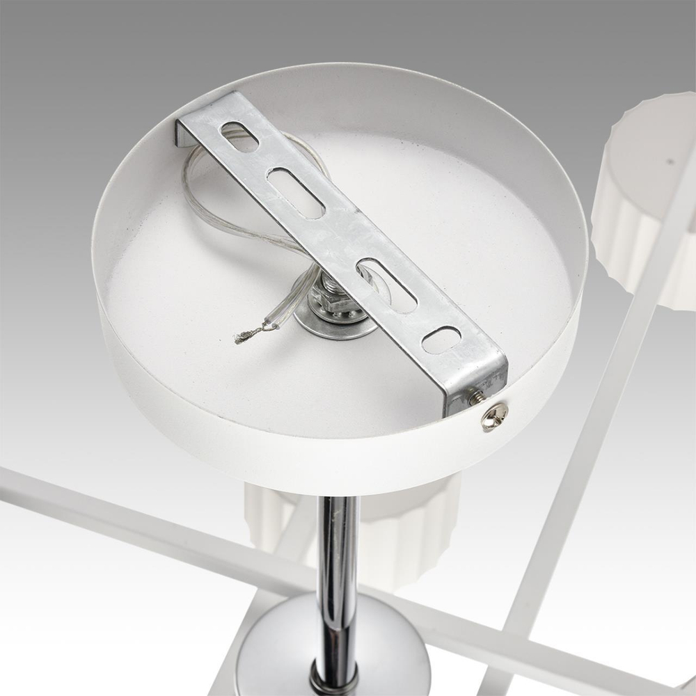 8241/8C COMFI LN25 202 белый/хром, металл Люстра потолочная LED GX53 8*7W 220V KARINA