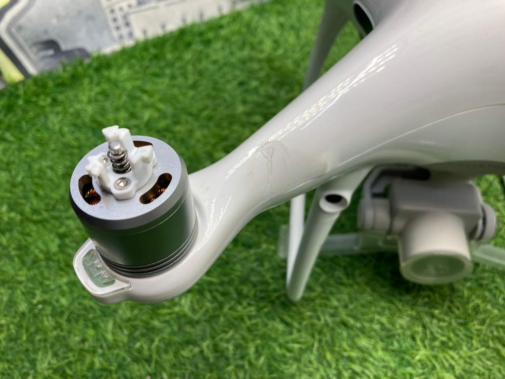 DJI Phantom 4 PRO