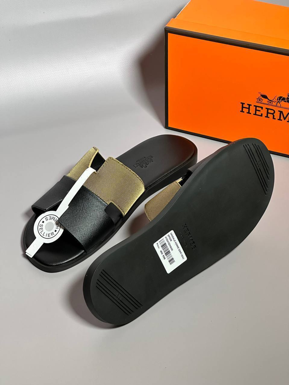 Шлепанцы Hermes