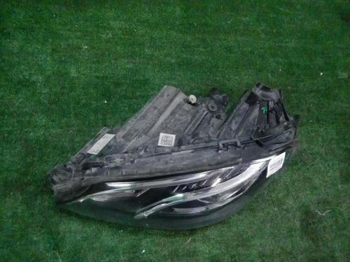 Фара левая Mercedes E W213 (2016-2021) LED