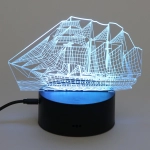 Светильник ночник «3D-Корабль» на пластиковой подставке, с включателем USB