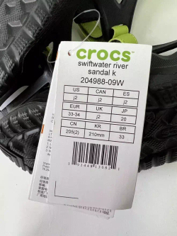 Сандалии Crocs