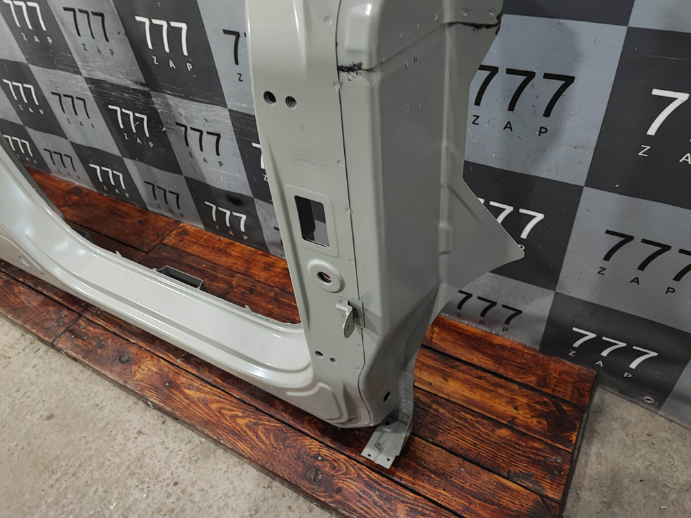 Боковина правая Exeed RX 23-нв Новая Оригинал 502005898AADYJ