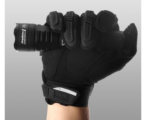 Тактический фонарь Armytek Predator Pro нейтральный свет