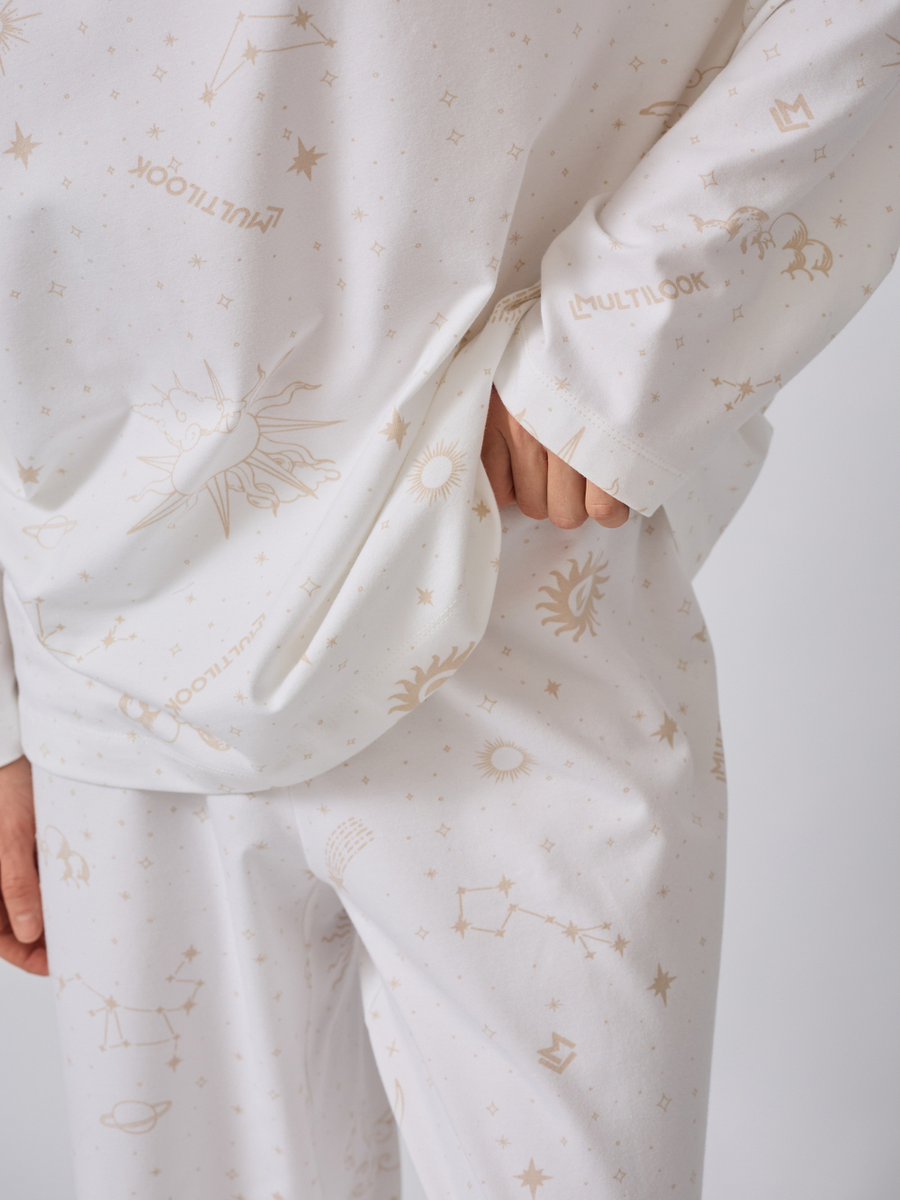 Пижама с брюками и лонгсливом "Зодиак"