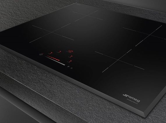 Варочная панель Smeg SI4642B