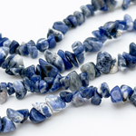 Содалит, крошка 3-7 мм, цена за нить 39 см