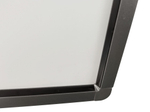 Угол интерактивной доски Classic Solution CS-IR-85Tu – демонстрация тонкого профиля и качества сборки корпуса.