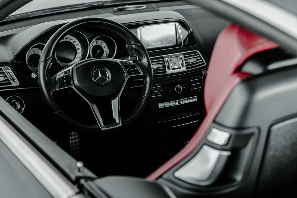 Mercedes-Benz E-Class, 2015 год