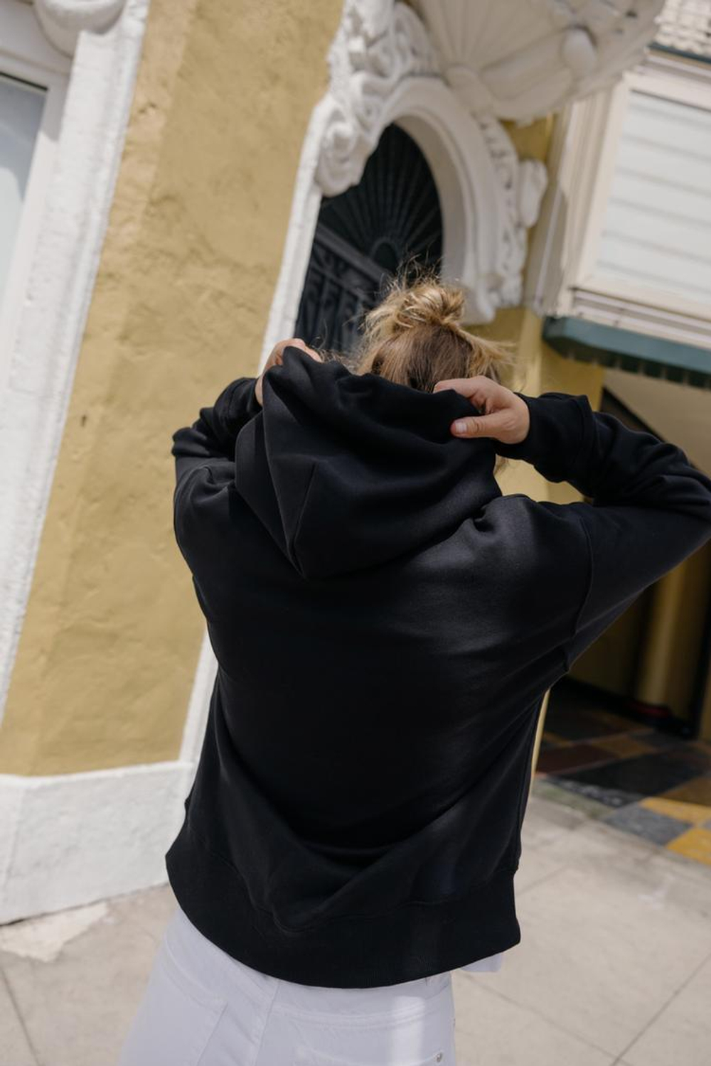 ZARA БАЗОВОЕ ХУДИ, ЧЕРНЫЙ