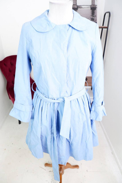 Плащ Oggi приталенный, визуально на 46 размер