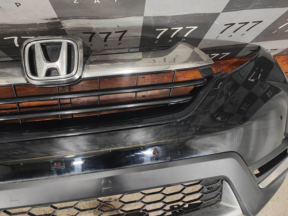 Бампер передний Honda CR-V 5 (RW) 16-23 Б/У Оригинал 04711TLAA10ZZ