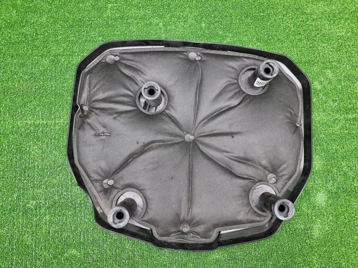 Накладка двигателя Hongqi HS5 (2019-н.в.)