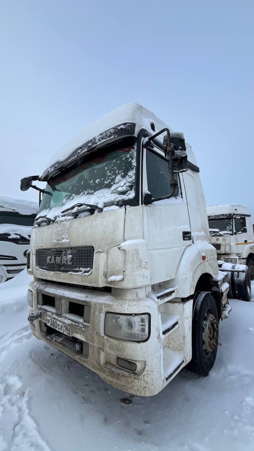 КамАЗ 5490 4x2 Седельный тягач 5490-S5 (Дизельный, 12,0 л, 401 л.с., АТ)