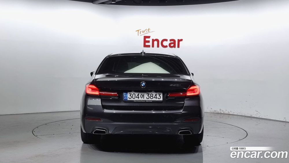 BMW 5 Series (G30) 530i M Sports (01.2021)