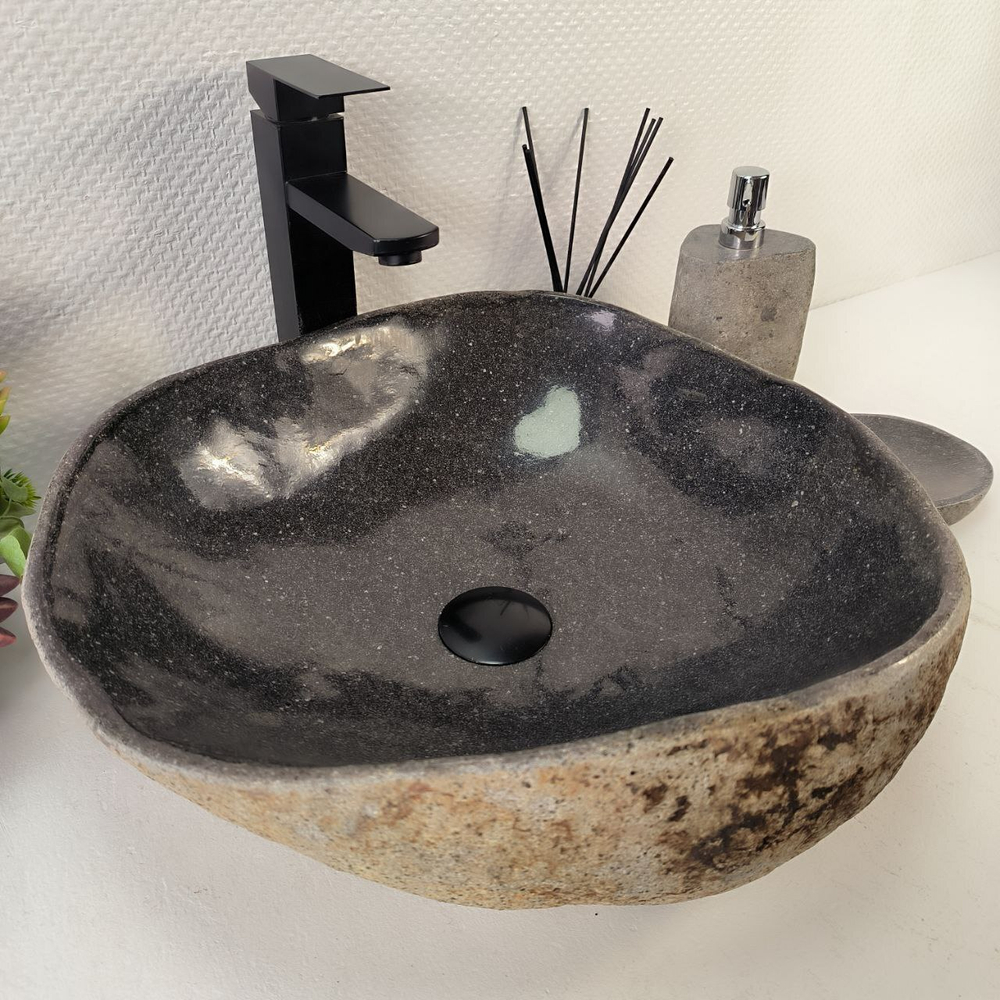 Раковина из речного камня RS-65223 44*42*15 0861