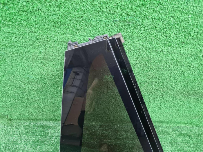 Форточка двери задняя правая RR Vogue 4 L405 12-22