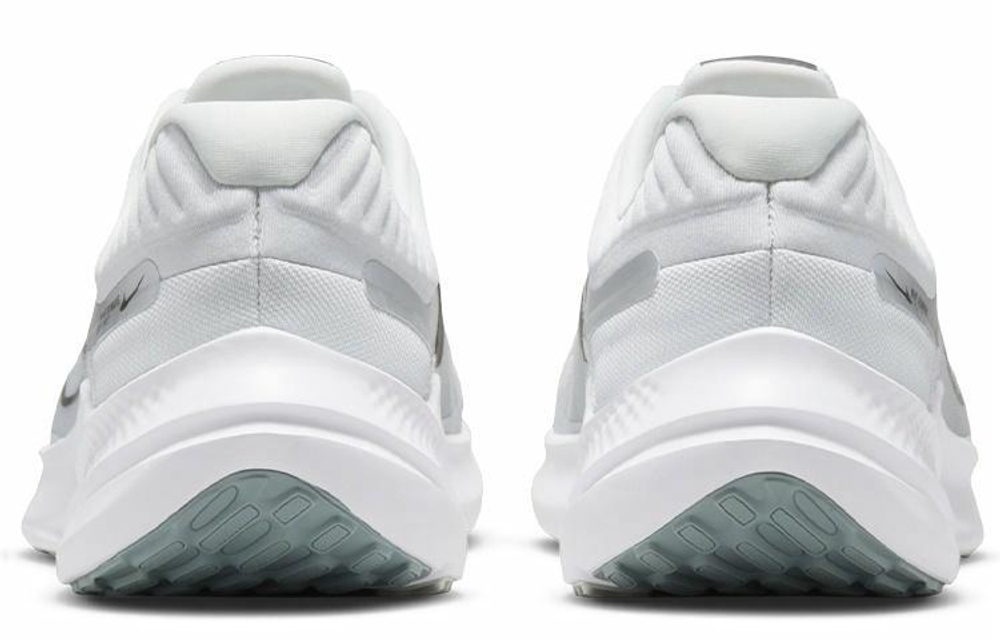Кроссовки Nike Quest 5