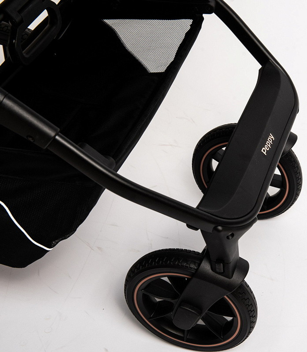 Детская коляска Peppy Tecla 3 в 1 с автокреслом Verona Black Shadow Black Chrome Edition Черный