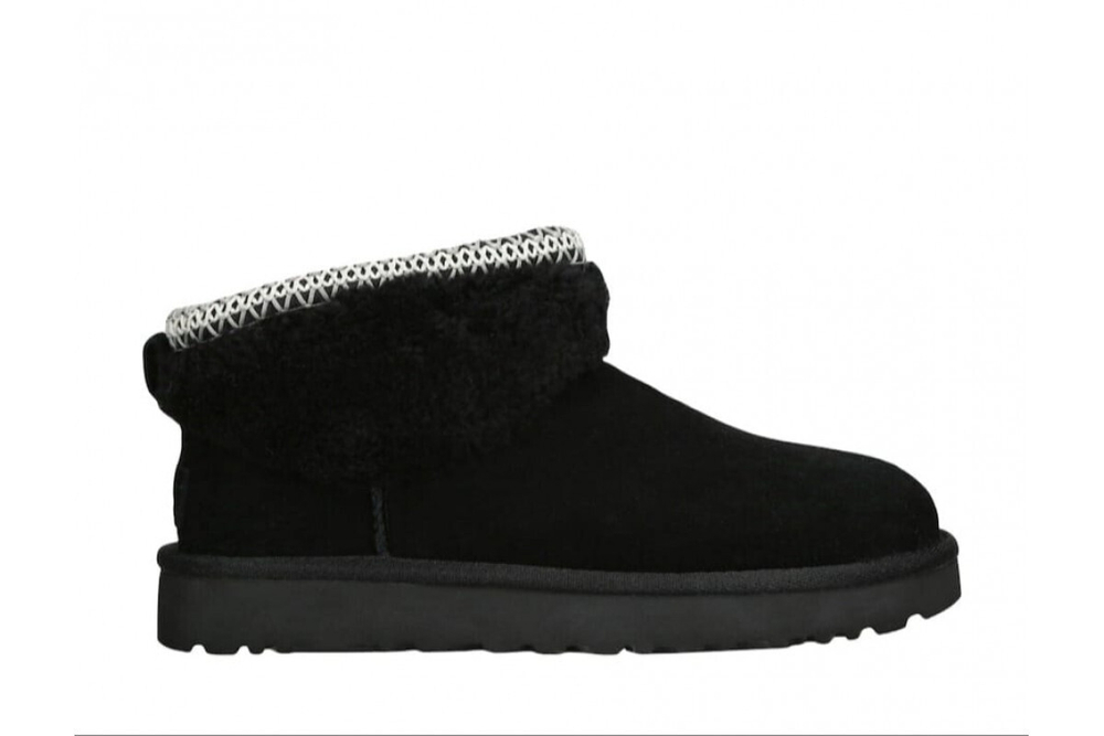 UGG Ultra Mini Lack Maxi Curly Boot Black