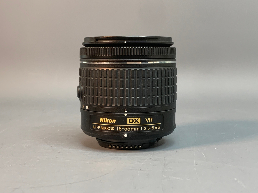 Nikon D3400 Kit AF-P DX 18-55mm G VR 9.500 кадров