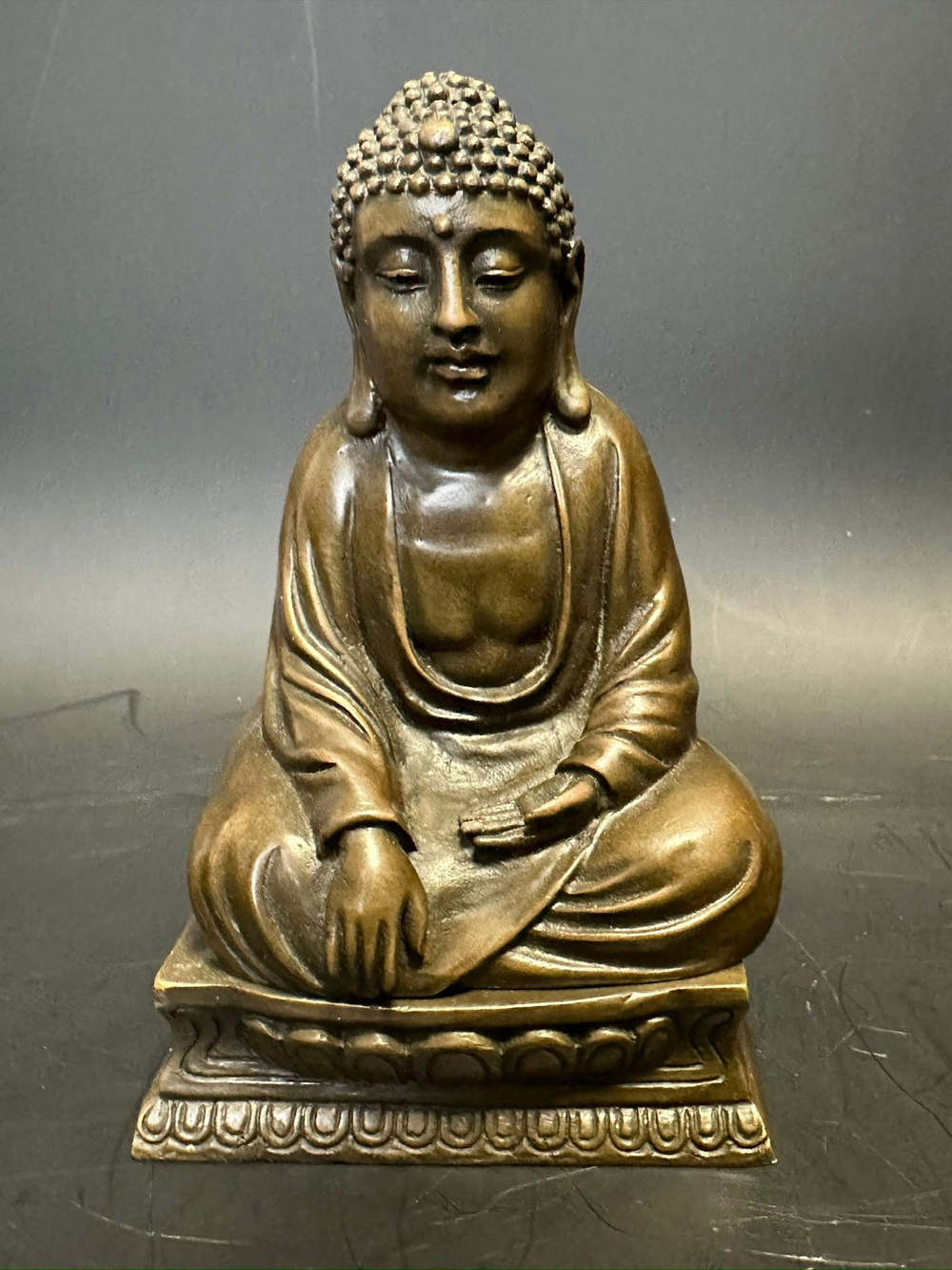 Бронзовая скульптура «Будда с сюрпризом»