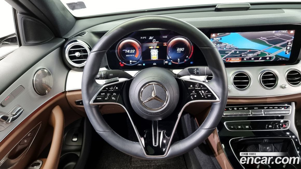 Mercedes-Benz E-Class W213 E250 Avangarde (01.2021)