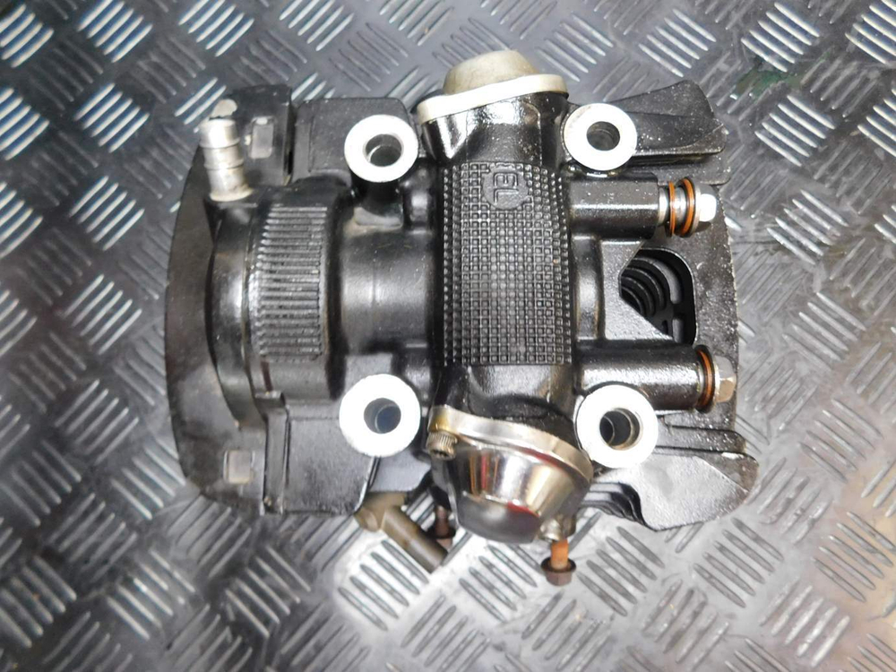 Головка цилиндра передняя Yamaha Drag Star XVS1100 Classic VP13J 050741