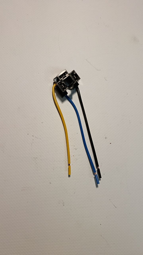 Колодка эл. автолампы Н4 3-х конт.