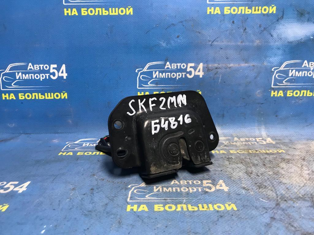 Замок багажника NISSAN VANETTE 1999-2017