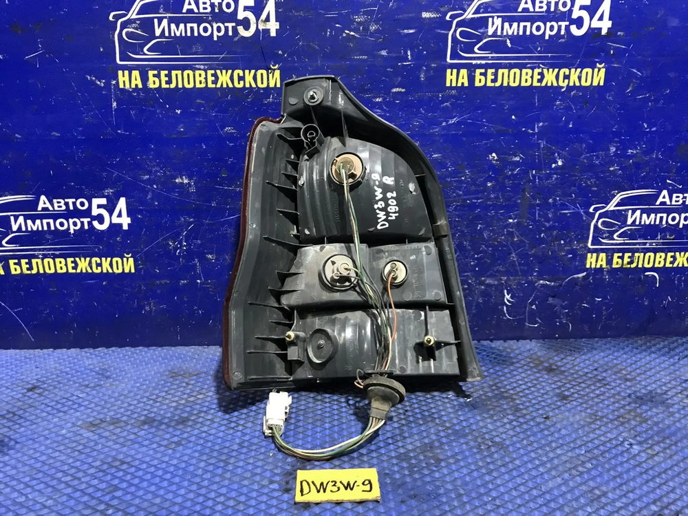 Стоп правый MAZDA DEMIO 2000