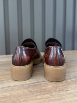 Лоферы Prada