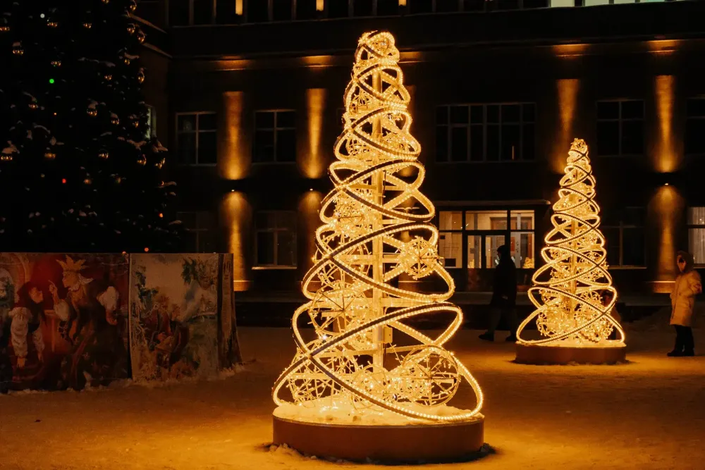 Светодиодная елка из шаров - серия Модерн