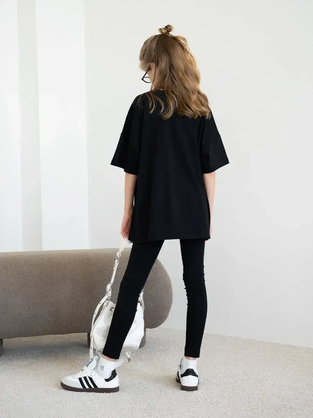 Летний костюм для девочки с леггинсами