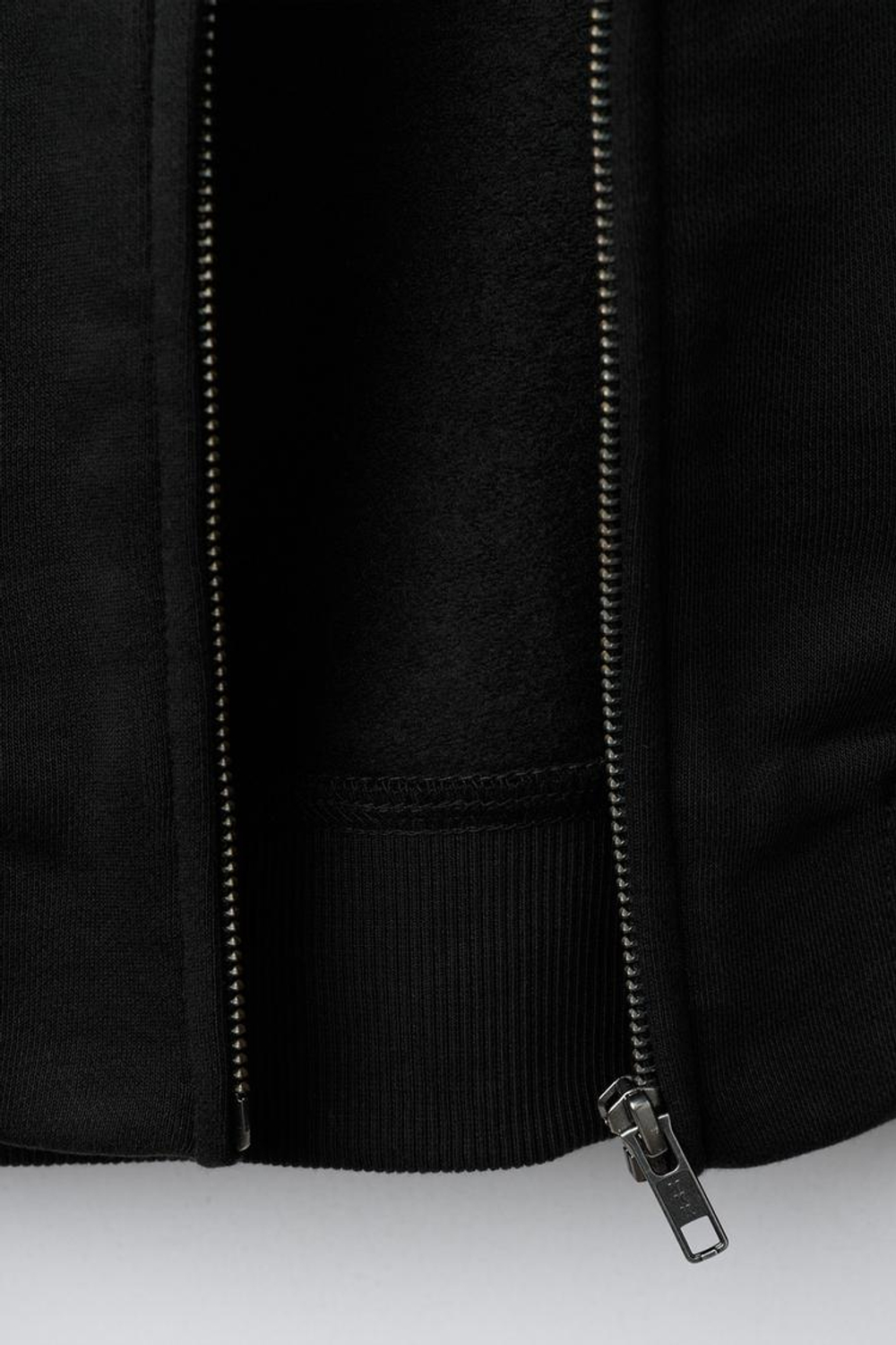 ZARA ТОЛСТОВКА С КРУГЛЫМ ВЫРЕЗОМ, ЧЕРНЫЙ