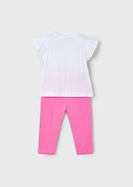 футболка с леггинсами