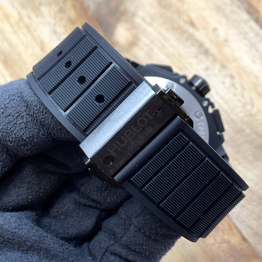 Часы Hublot