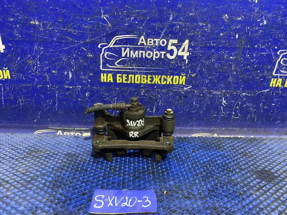 Суппорт тормозной задний правый TOYOTA CAMRY GRACIA 1999