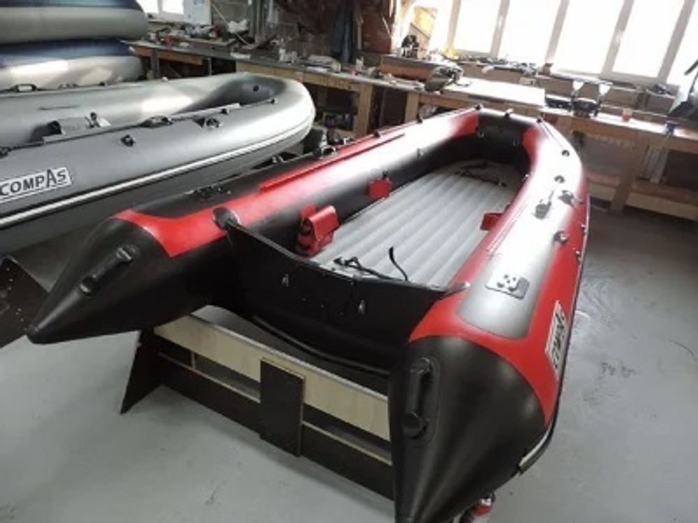 Лодка ПВХ COMPAS 420 + 4х-тактный лодочный мотор YAMER EF40 EFI