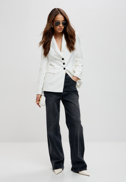 Приталенный жакет