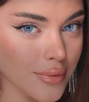 Голубые линзы с окантовкой Маркиза (Marquise ) Hollywood light blue / Цветные линзы для светлых и темных глаз /12 месяцев