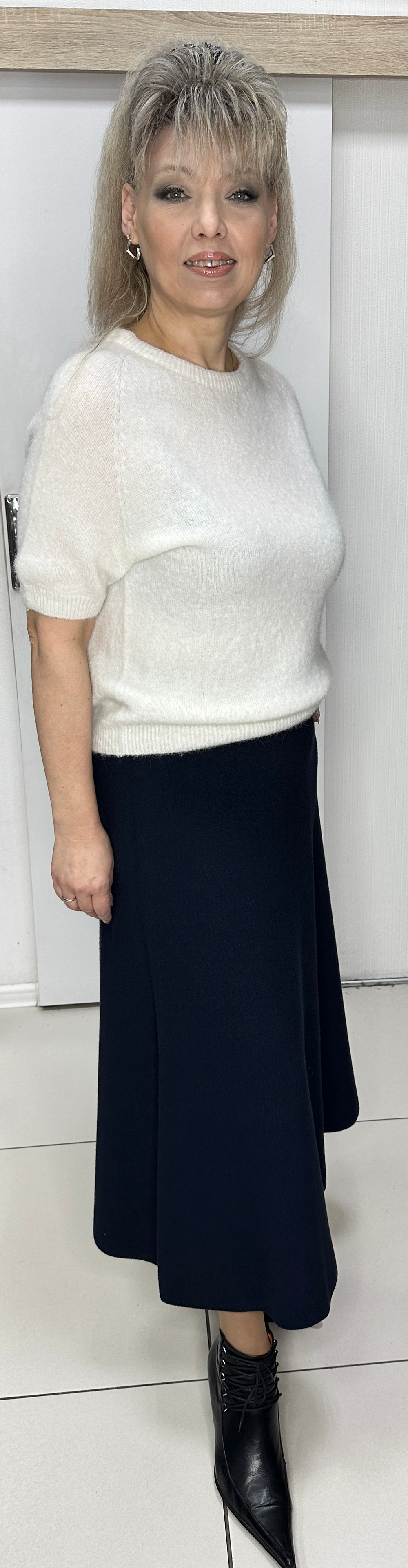 Юбка трикотажная, гаде в темно-синем цвете