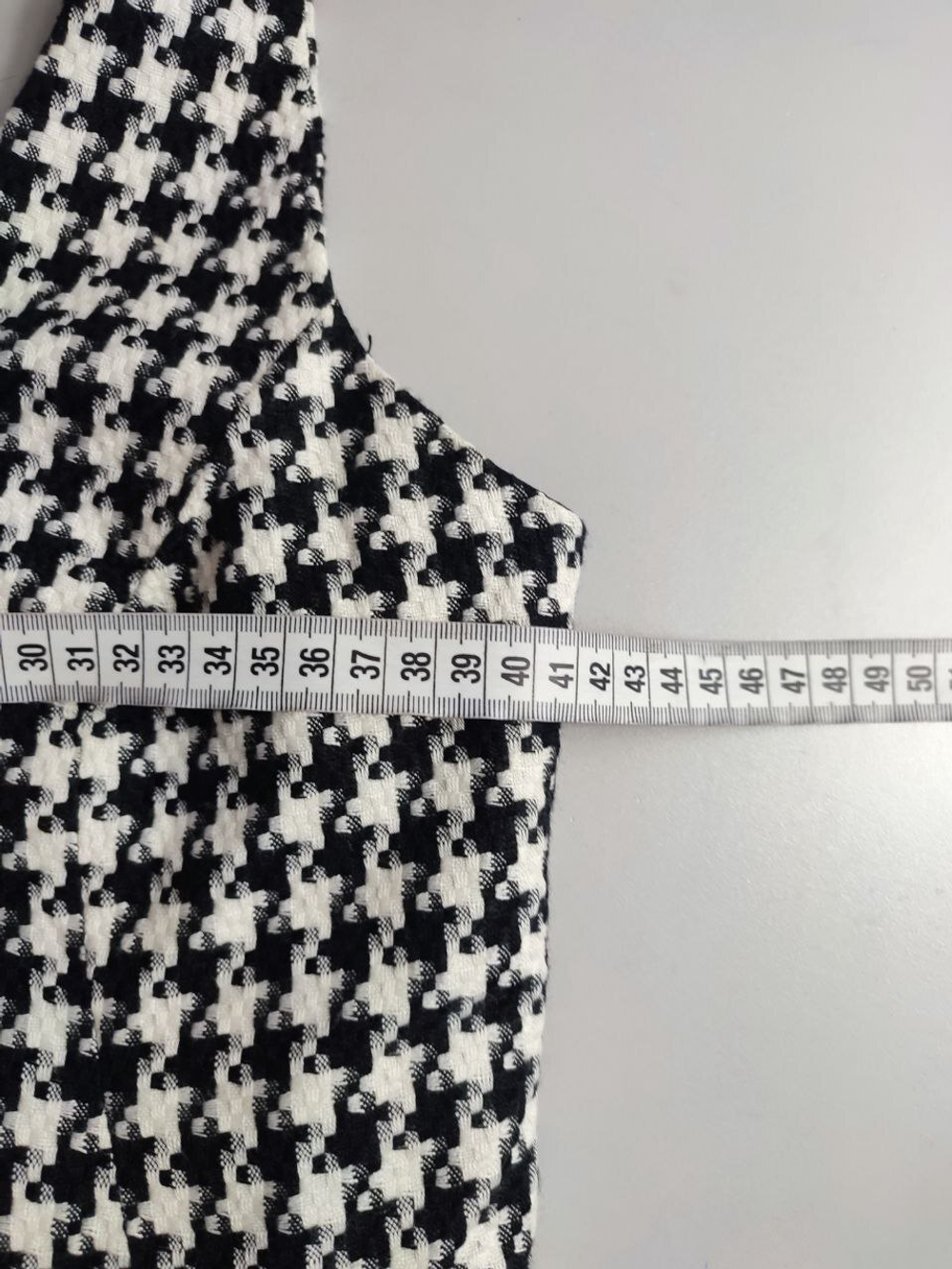 Жилет Amisu модный 42 размер