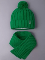 Шапка детская осенняя и шарф
