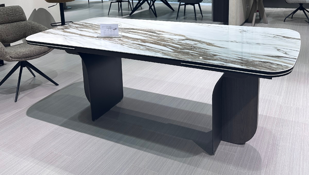 Стол М-City DISAUR Ингерман (Ingerman) 200 Коричневый (Karakata Brown) керамика, темно-серый + Шпон