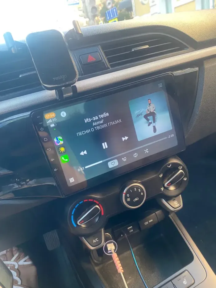 Магнитола для KIA Rio 4, Rio X-Line 2017-2020 (рамка без кнопки) - FarCar S280 монитор 9.5" IPS на Android 13, CarPlay
