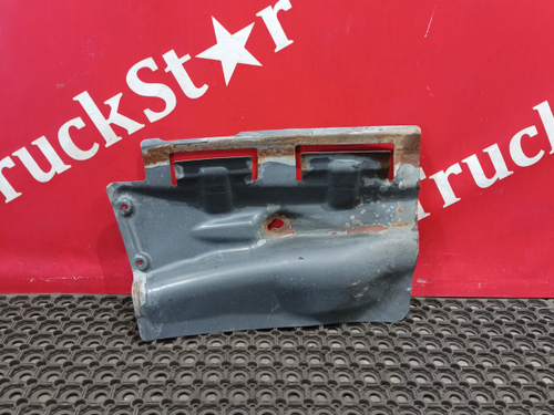 Защита экранная левая