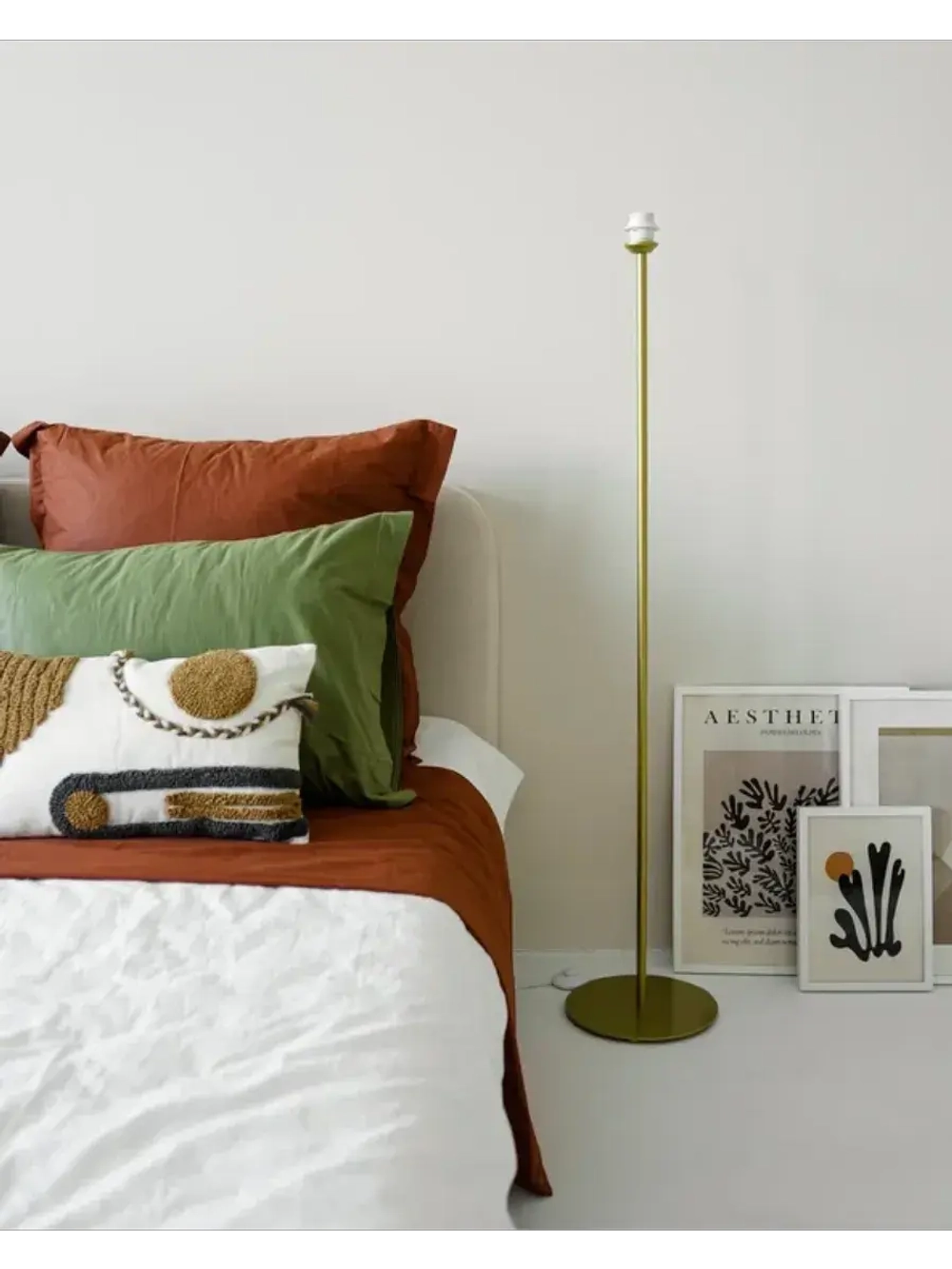 Торшер напольный с абажуром в гостиную современный