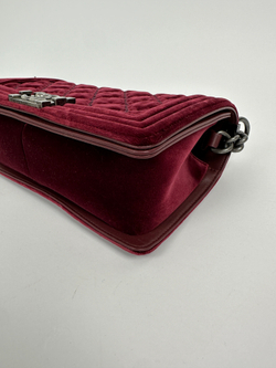 Сумка Chanel Boy Velvet